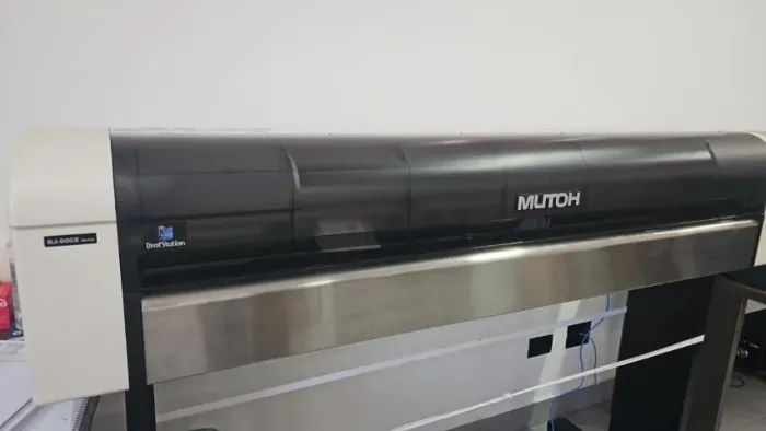 IMPRESSORA MUTOH RJ-900X