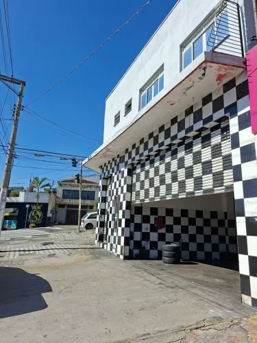 Loja na Avenida Waldemar Carlos Pereira, 1204 80 m²