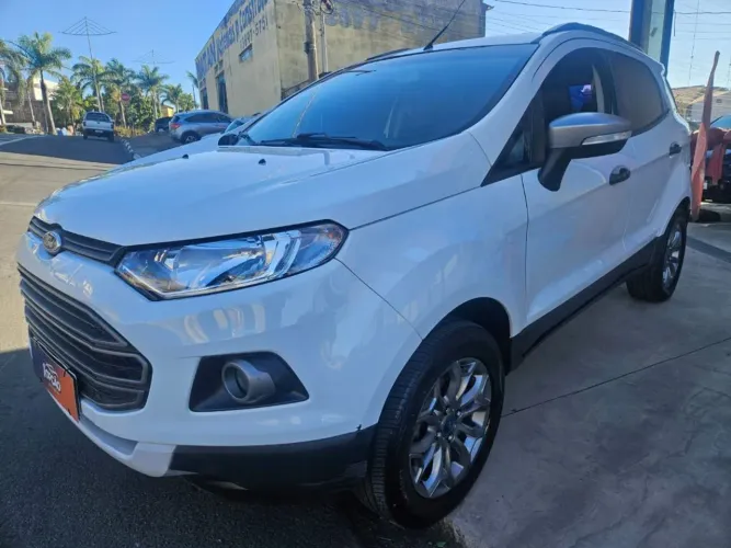 Ford Ecosport Freestyle 1.6 16V Flex 5P 2014