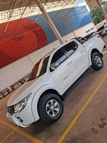 Mitsubishi L200 Triton Sport HPE 2.4 CD Diesel Aut. 2020