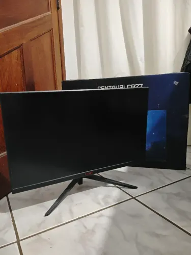 monitor gamer Pichau Centauri de 27 polegadas