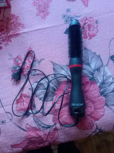 Escova secadora alisadora Revlon Root Booster 127v