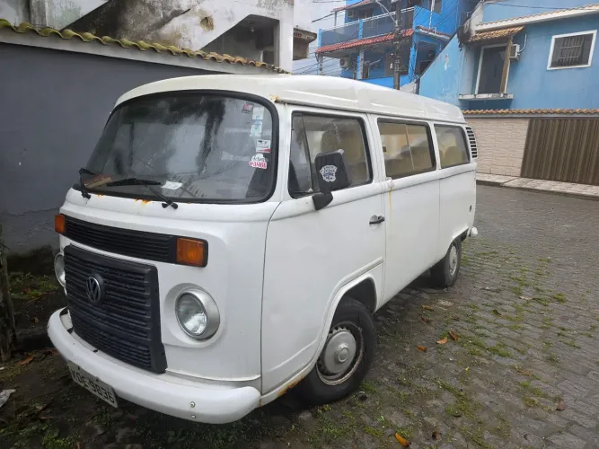 Volkswagen Kombi Standard 1.4 MI Total Flex 8V 2012