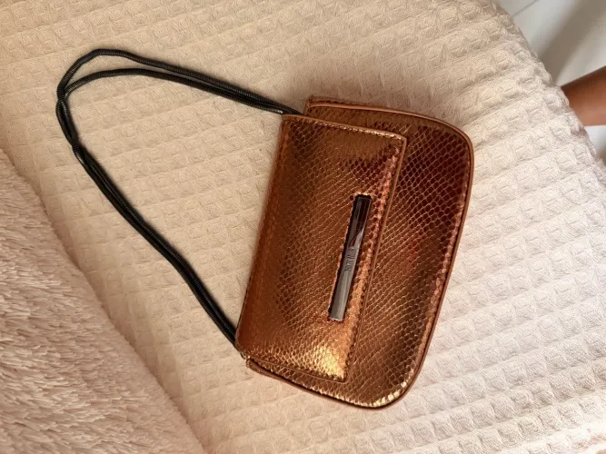 Bolsa Santa Lolla