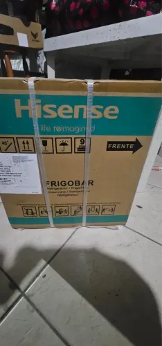 Frigobar 45 litros branco marca Hisense