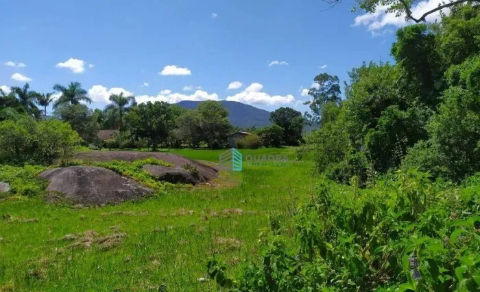 Terreno/Sitio/Casa à Venda em Condomínio Fechado em Ratones, Florianópolis !
