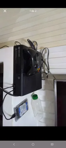 Xbox 360 desbloqueado, vendo 750 faço rolo por Nintendo switch desbloqueado ou Xbox atual