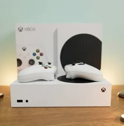 Xbox séries S 2 controles com NF oportunidade!