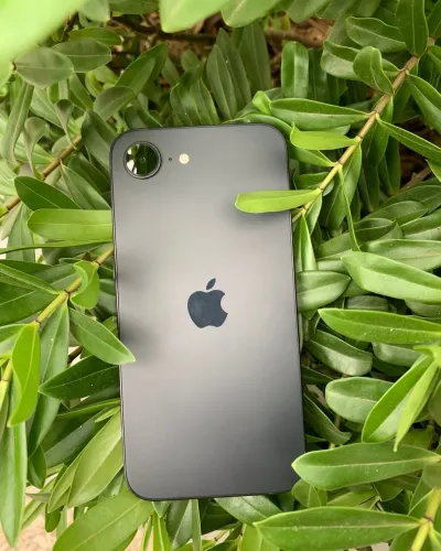 IPhone 16e Preto 128gb - 100%?
