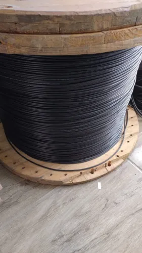 Cabo Optico Om3 Furukawa 04 Fibras (FIBER-LAN IND/OUT) Bobina 2100 metros - *