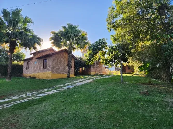 # ? VENDE-SE BELÍSSIMA POUSADA NO LAGO DE FURNAS - SÃO JOSÉ DA BARRA/MG