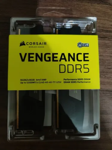 Memória RAM 16GB DDR5 5200MHz Corsair