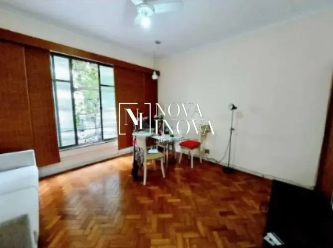 Apartamento - Padrão / Residencial / Copacabana