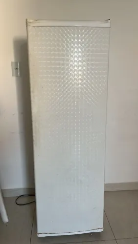 Geladeira (Pequena)