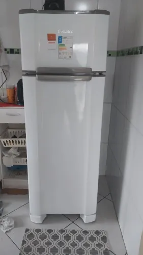 GELADEIRA DUPLEX RCD34 276lt EM ÓTIMO ESTADO