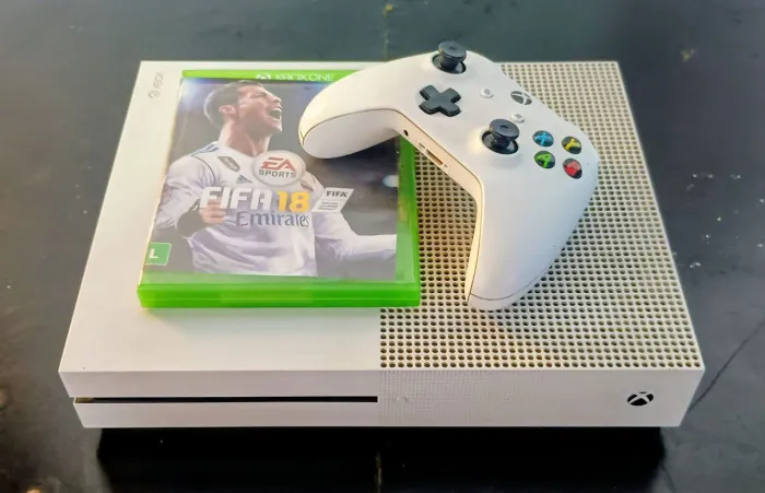 X-box One S