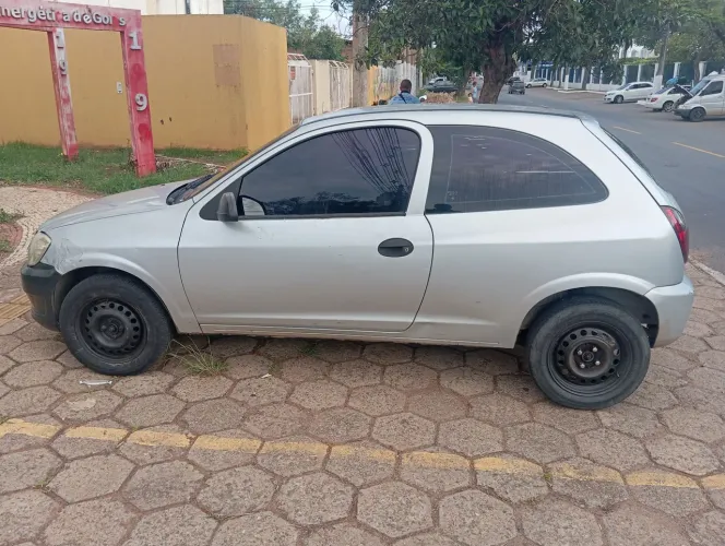 Chevrolet Celta Life/ LS 1.0 MPFI 8V Flexpower 3P 2012