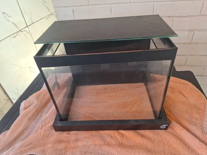 Aquário de Vidro Temperado 15L