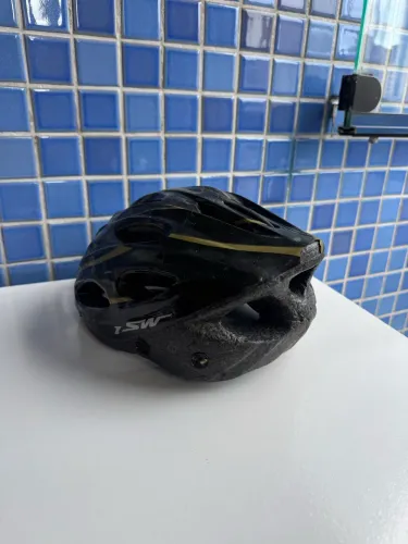 Capacete de Ciclismo TSW