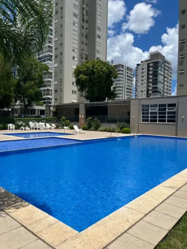 Apartamento para venda tem 101 metros quadrados com 2 quartos