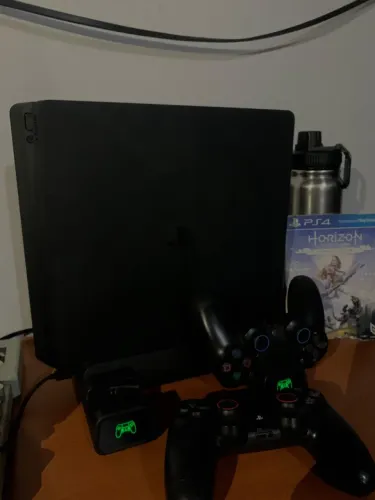 PS4 SLIM 1TB