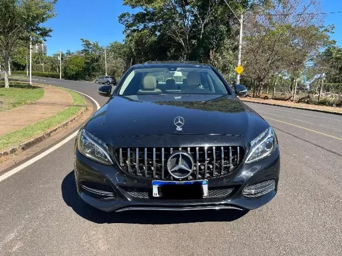 Mercedes-Benz C-200 Avantgarde 2.0 TB 16V 184cv Aut. 2015