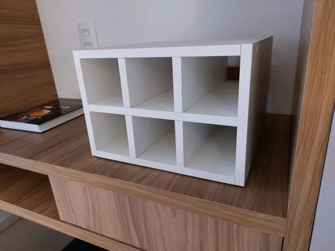 Mini Adega em MDF  6 garrafas