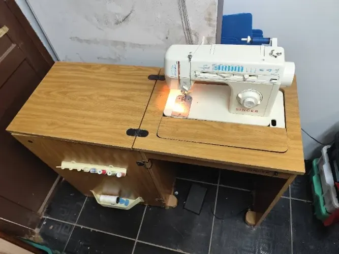 Maquina de custura Singer