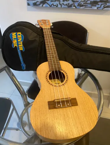 ukulele shelby