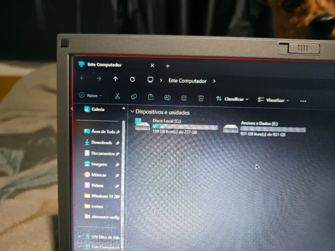 Notebook 14 polegadas compag pressario c434 i3 de 6th 4gb ssd nvme 256 e 1 HD de 1 terá 