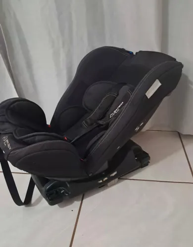 Cadeirinha para auto com isofix reclinável de 0 a 25kg