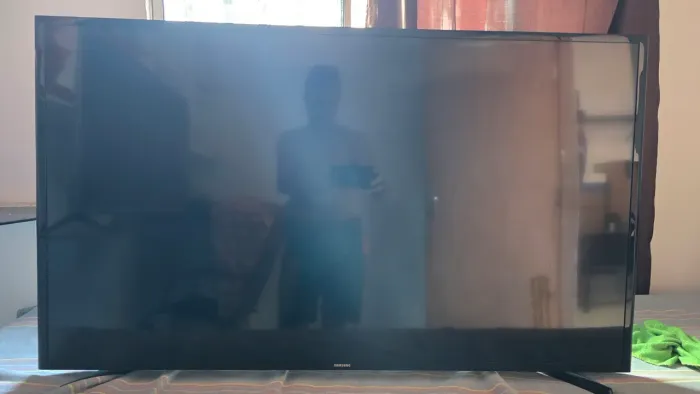 SMART TV PARA RETIRADA DE PEÇAS 