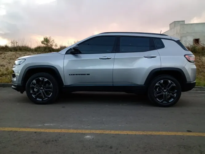 Jeep Compass Long. T270 1.3 TB 4X2 Flex AUT 2022