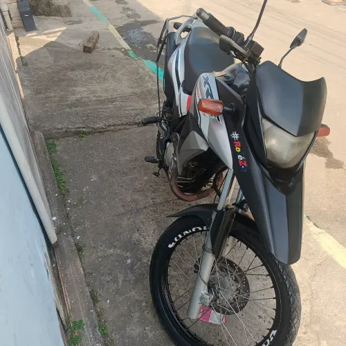Xre 300