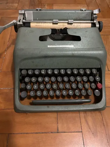Máquina de escrever antigas 