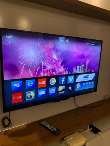 Vendo TV AOC 43 polegadas SMART