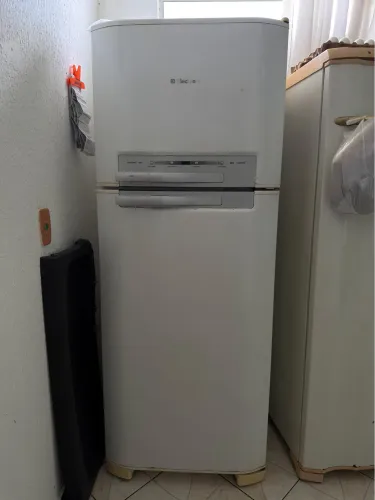 Geladeira 350
