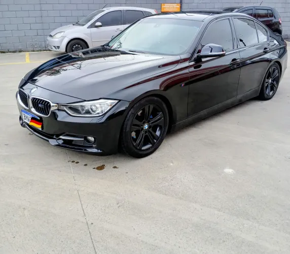 BMW 320I A 2.0 Turbo/activeflex 16V 184cv 4P 2013