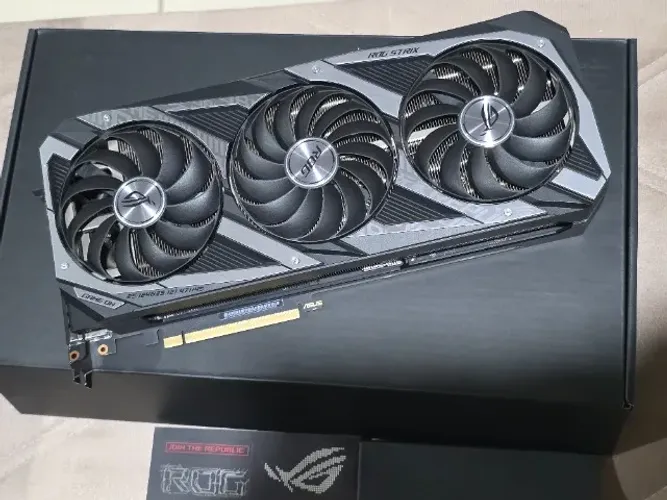 Placa de Video Rtx 3060 Ti Asus Rog Strix