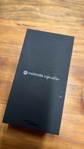 Smartphone Motorola Signature 512GB<br><br>5G<br><br>5G