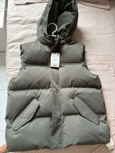 Colete ZARA zerado tam M alcochoado verde militar