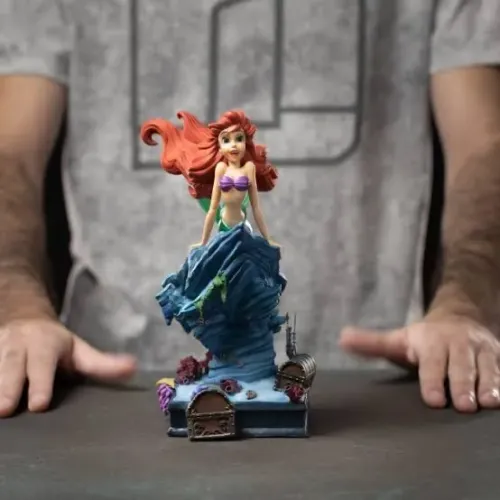 Estatueta Ariel Iron Studios