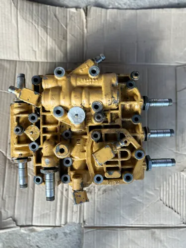 GRUPO DE VÁLVULAS DA CATERPILLAR