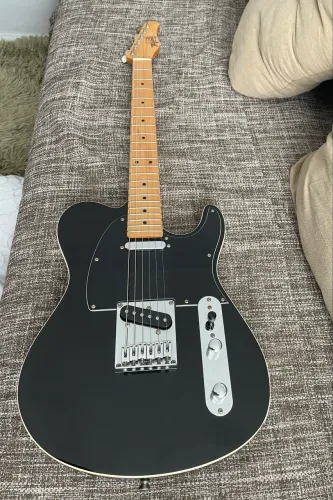 Guitarra Tagima T-550