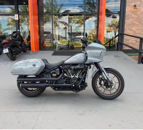 Low Rider ST 2024 Billiard Gray
