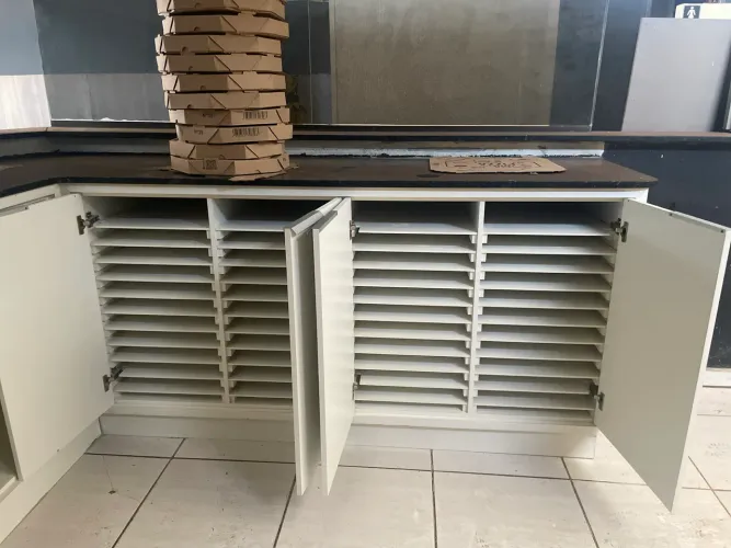 Vende Se Kit Completo de Balcões para Pizzaria e Delivery