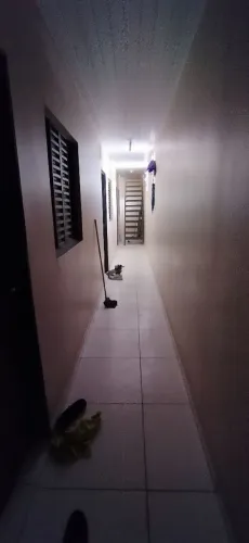 //Prédio com 8 apartamentos no Japiim