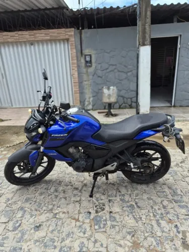 ALUGUEL Yamaha Fazer 150 2023
