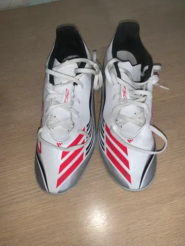 Chuteira Society Adidas F50 Messi