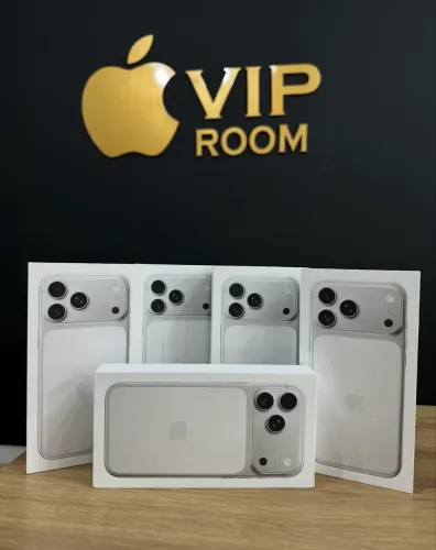 IPHONE 17 PRO MAX PRATA NOVOS